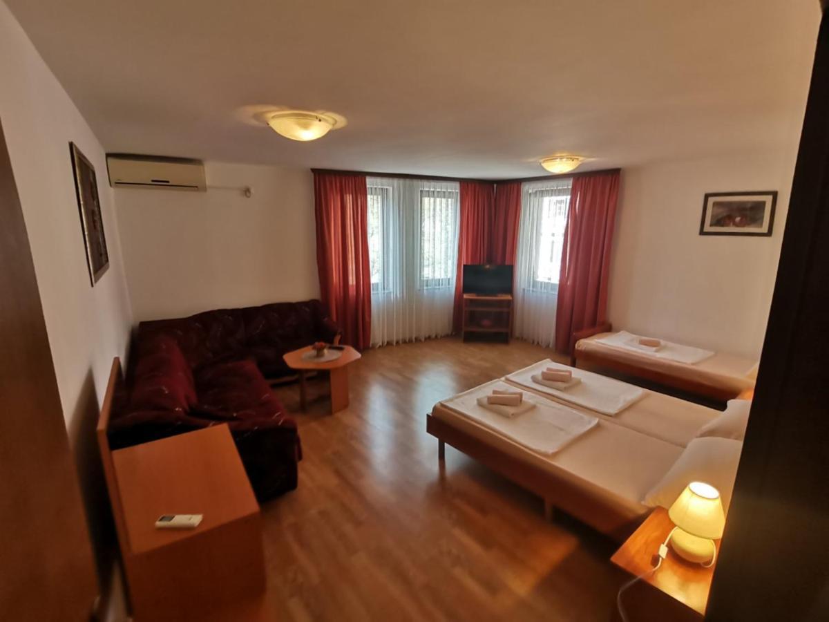 Apartments Stari Most Mostar Bagian luar foto