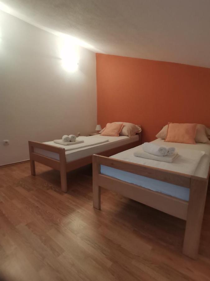 Apartments Stari Most Mostar Bagian luar foto