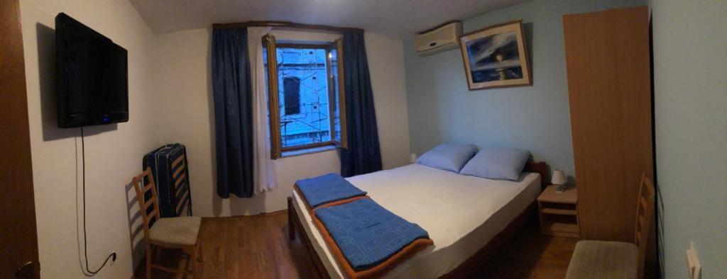 Apartments Stari Most Mostar Bagian luar foto
